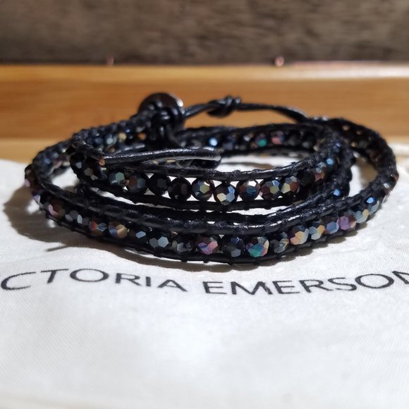NEW! Mixed Crystals on Black Leather Wrap Bracelet - Picture 4 of 7